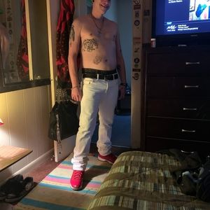 Meet your Posher, Aaron